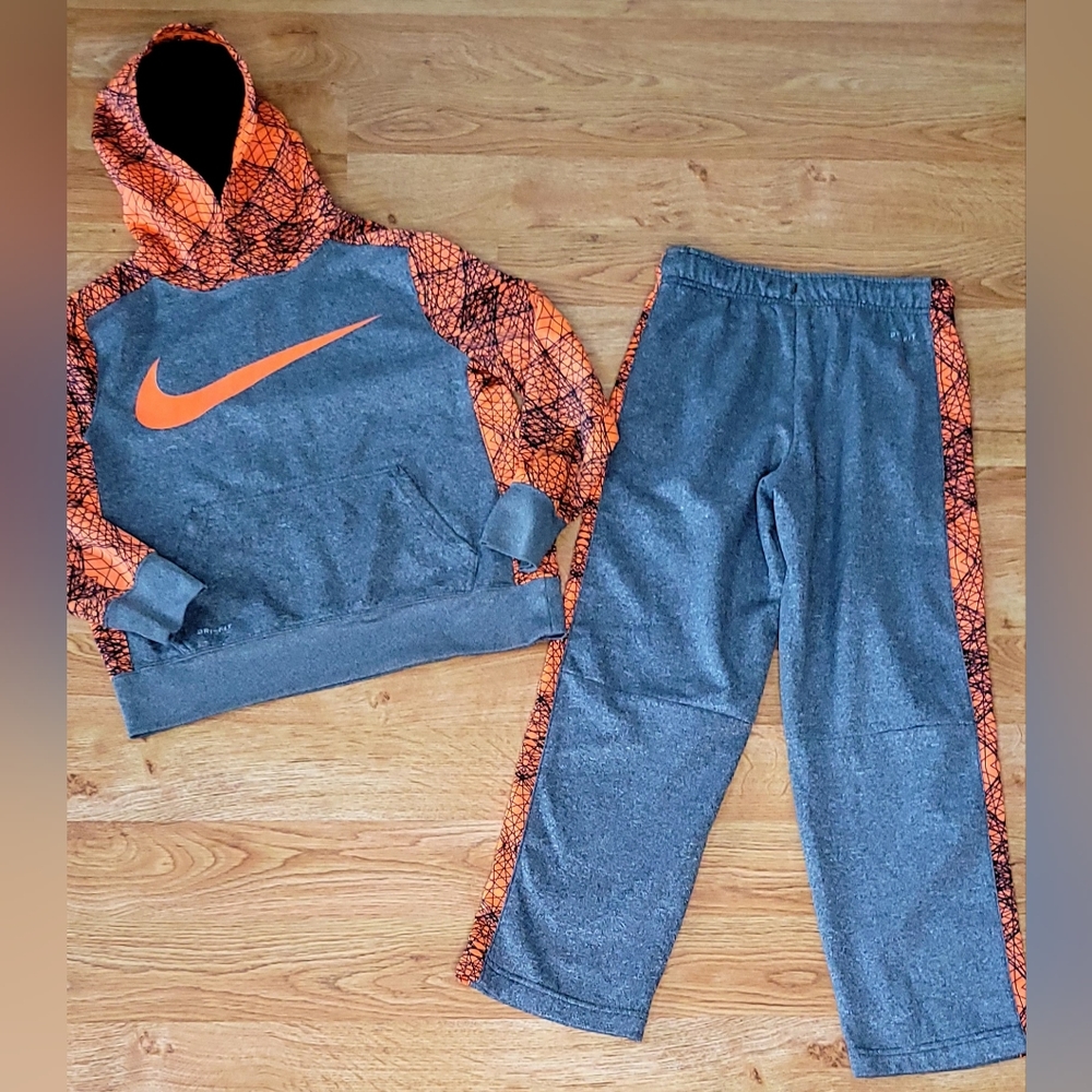 Nike